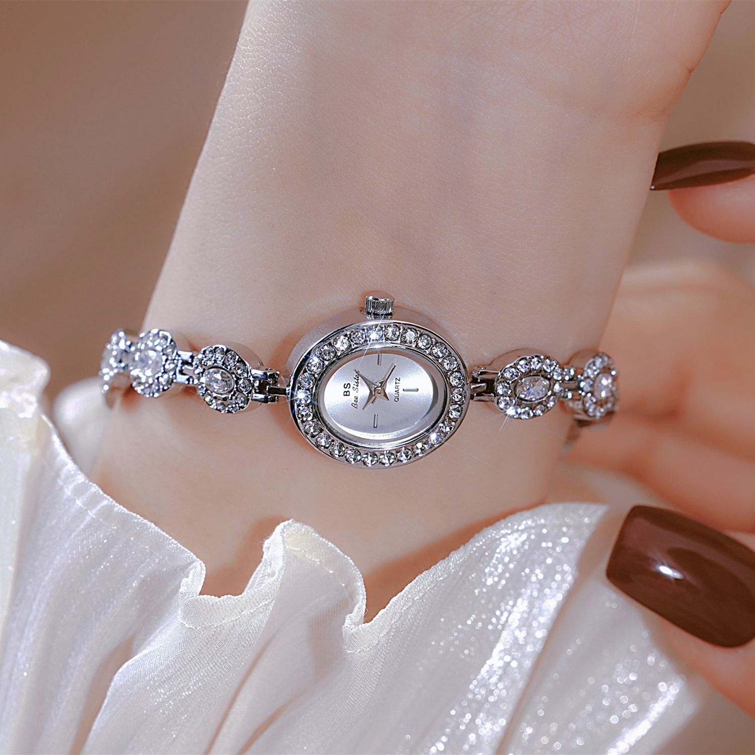 UTHAI New Women Chain Watch Li - Minimalist Thin Watch 评论和价格