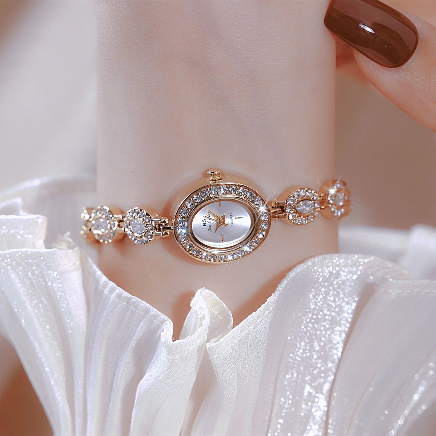UTHAI New Women Chain Watch Li - Minimalist Thin Watch 评论和价格