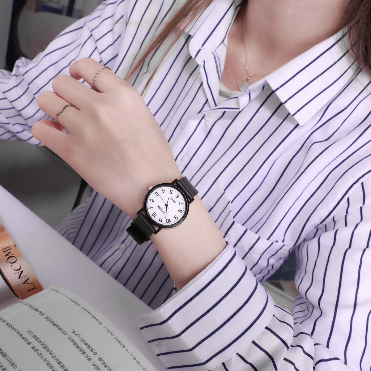YIKAZE Women's Wristwatch Simp - Minimalist Thin Watch 评论和价格